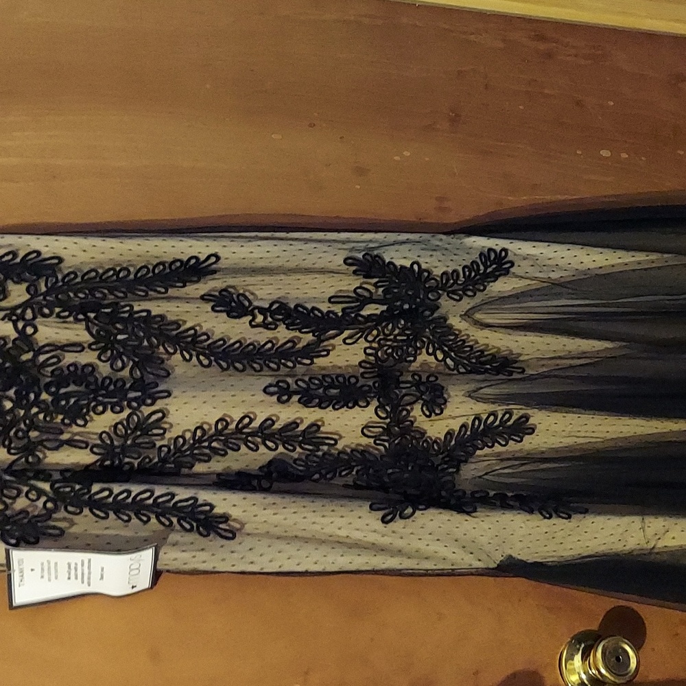 Betsy & Adam Soutache Mermaid Gown - Black/Nude - Picture 3 of 5